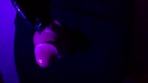 Snapshot of elohgeegee chatting on 01-27-25, 08:39 lolita online show from 01-27-25, 08:39