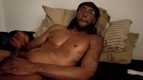 Slim online show from 03-25-26, 01:22