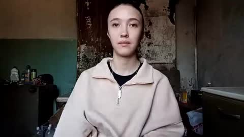 Snapshot of elouisevallian chatting on 06-11-26, 02:53 Elara online show from 06-11-26, 02:53