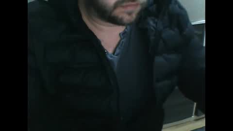 Snapshot of elpeladilla chatting on 01-07-25, 08:31 elpeladilla online show from 01-07-25, 08:31