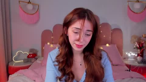 Snapshot of elsa_xo chatting on 01-04-25, 08:28 Michelle online show from 01-04-25, 08:28