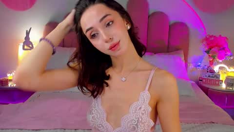 Michelle online show from 10-26-25, 08:26