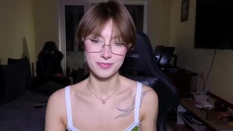 elsaangel online show from 02-23-26, 12:13