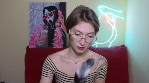 Snapshot of elsaangel chatting on 06-20-26, 07:44 elsaangel online show from 06-20-26, 07:44