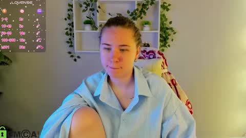 Snapshot of elsie_cutties chatting on 11-05-25, 12:32 Elsie online show from 11-05-25, 12:32