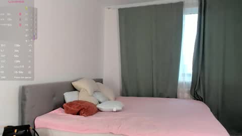 Elizabeth online show from 11-22-25, 08:24