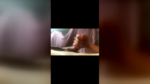 Snapshot of eltez12 chatting on 06-05-26, 08:09 eltez12 online show from 06-05-26, 08:09