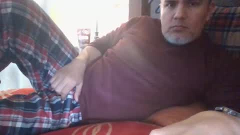 Snapshot of elvecinoequipadote chatting on 01-31-26, 08:40 Peter spidy online show from 01-31-26, 08:40