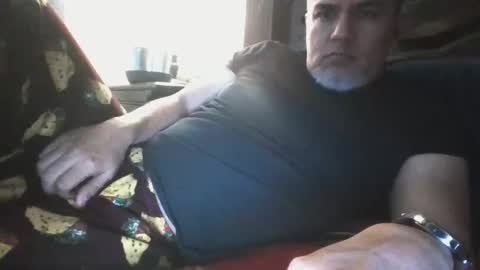 Snapshot of elvecinoequipadote chatting on 02-07-26, 06:22 Peter spidy online show from 02-07-26, 06:22