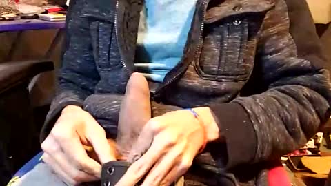 elvergg1 online show from 02-15-26, 10:58