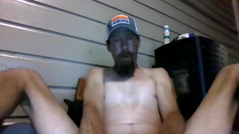Snapshot of elwooood7 chatting on 08-01-26, 11:31 elwooood7 online show from 08-01-26, 11:31