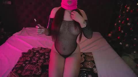 Snapshot of elyslunar_ chatting on 12-19-25, 02:24 Call me Elis online show from 12-19-25, 02:24