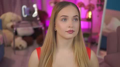 Elyssa online show from 03-22-26, 07:17