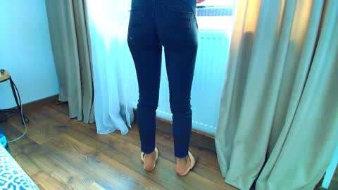 Ely online show from 02-25-25, 12:03