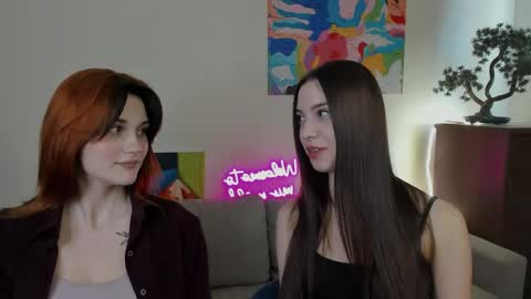 Snapshot of elza_rose chatting on 05-21-26, 09:38 elza_rose online show from 05-21-26, 09:38