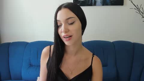 Snapshot of elza_rose chatting on 07-14-26, 11:05 elza_rose online show from 07-14-26, 11:05