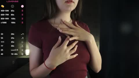 Snapshot of em1ly_e chatting on 10-18-25, 06:30 Emily online show from 10-18-25, 06:30
