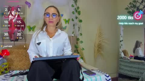 Snapshot of ema_garciaa chatting on 03-09-25, 03:05 ema garcia  online show from 03-09-25, 03:05
