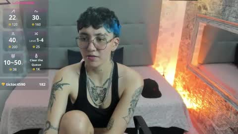 emahills__axelrose online show from 10-13-25, 03:06