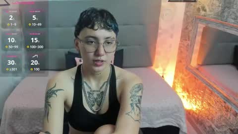 emahills__axelrose online show from 10-14-25, 03:40