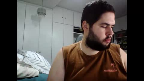 embarrassed_str8_3incher online show from 03-10-26, 08:58