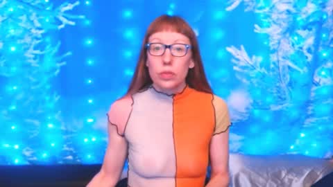 Snapshot of ember_starleena chatting on 01-20-25, 01:21 Ember Starleena online show from 01-20-25, 01:21