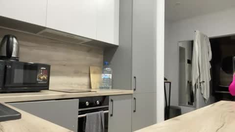 Alice online show from 10-07-25, 03:36