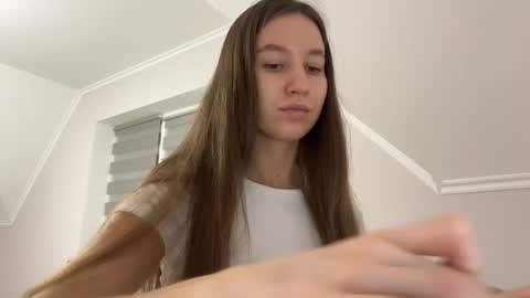 Snapshot of emberfamn chatting on 11-15-25, 10:48 Alina online show from 11-15-25, 10:48