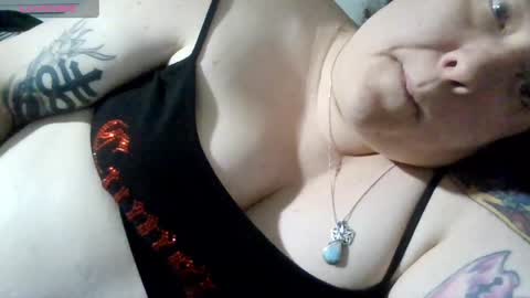 Snapshot of emberlynnix chatting on 06-05-26, 05:36 Emberlyn Nix online show from 06-05-26, 05:36