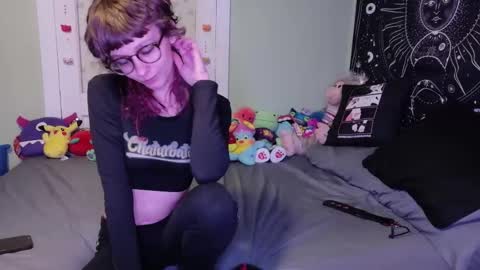 Embersburningup online show from 02-02-26, 12:53