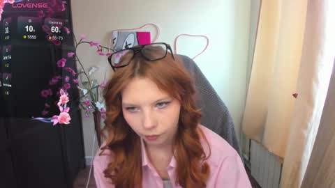 Snapshot of embervexen chatting on 02-06-26, 06:29 Ember online show from 02-06-26, 06:29