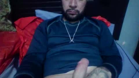 Snapshot of emecuatro20 chatting on 04-28-26, 02:10 emecuatro20 online show from 04-28-26, 02:10
