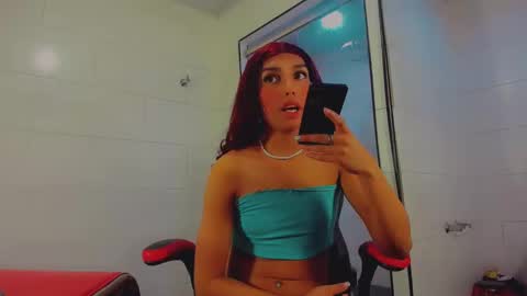 Emeli online show from 01-18-25, 05:41