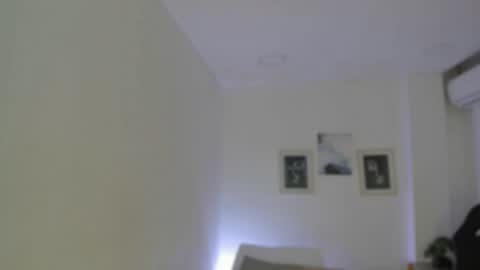 emelie_89 online show from 10-20-25, 11:54