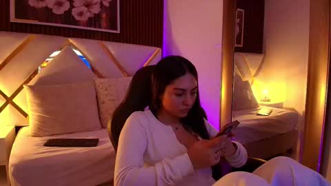 Emily  online show from 02-01-26, 02:43