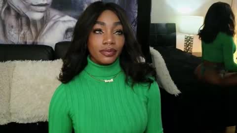 anyelii  online show from 09-12-25, 09:20