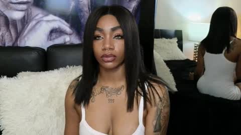 anyelii  online show from 09-13-25, 09:31