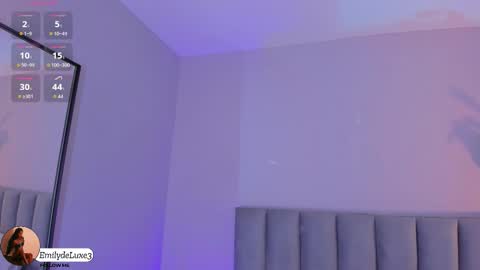 Emely online show from 01-15-26, 09:25