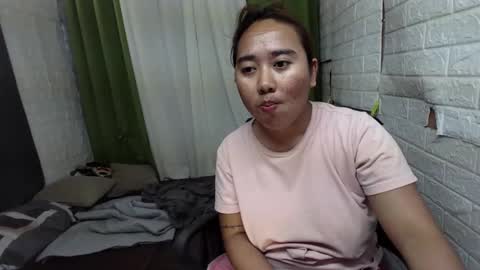 Snapshot of emely_slutxxx chatting on 03-02-25, 07:32 Emely online show from 03-02-25, 07:32