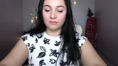 Emely online show from 01-05-25, 11:33