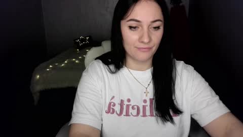 Emely online show from 01-17-25, 05:42