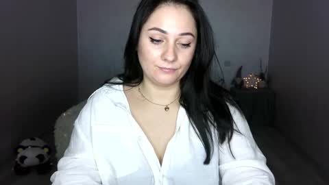 Emely online show from 03-05-25, 05:18