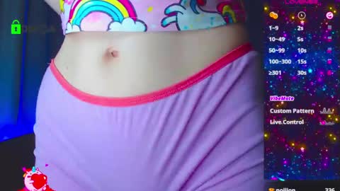 Snapshot of emelycrystal chatting on 02-15-25, 06:23 Emely online show from 02-15-25, 06:23