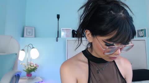 Danna online show from 05-20-26, 01:56