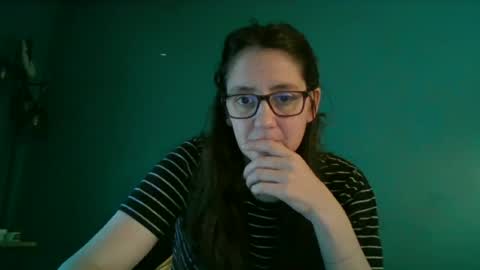 emeraldamnsel online show from 06-17-26, 12:07