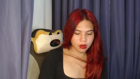 Snapshot of emere_kai_24xxx chatting on 07-05-26, 04:19 Chelle dont forget to folloe me and thumps up online show from 07-05-26, 04:19