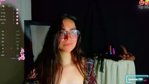 Emmily Roberts online show from 10-28-25, 04:27