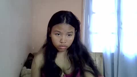 Snapshot of emiehottie chatting on 05-31-26, 06:21 Ami online show from 05-31-26, 06:21