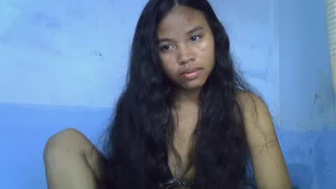 Snapshot of emiehottie chatting on 06-03-26, 05:51 Ami online show from 06-03-26, 05:51