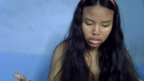 Snapshot of emiehottie chatting on 06-05-26, 11:10 Ami online show from 06-05-26, 11:10